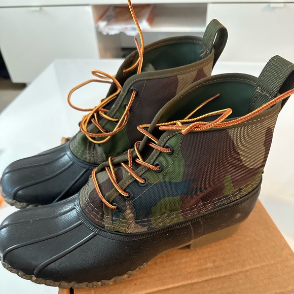 NWB Custom made L.L. Bean Bean Boot Army Fatigue design and black. Size 10M - Picture 2 of 4